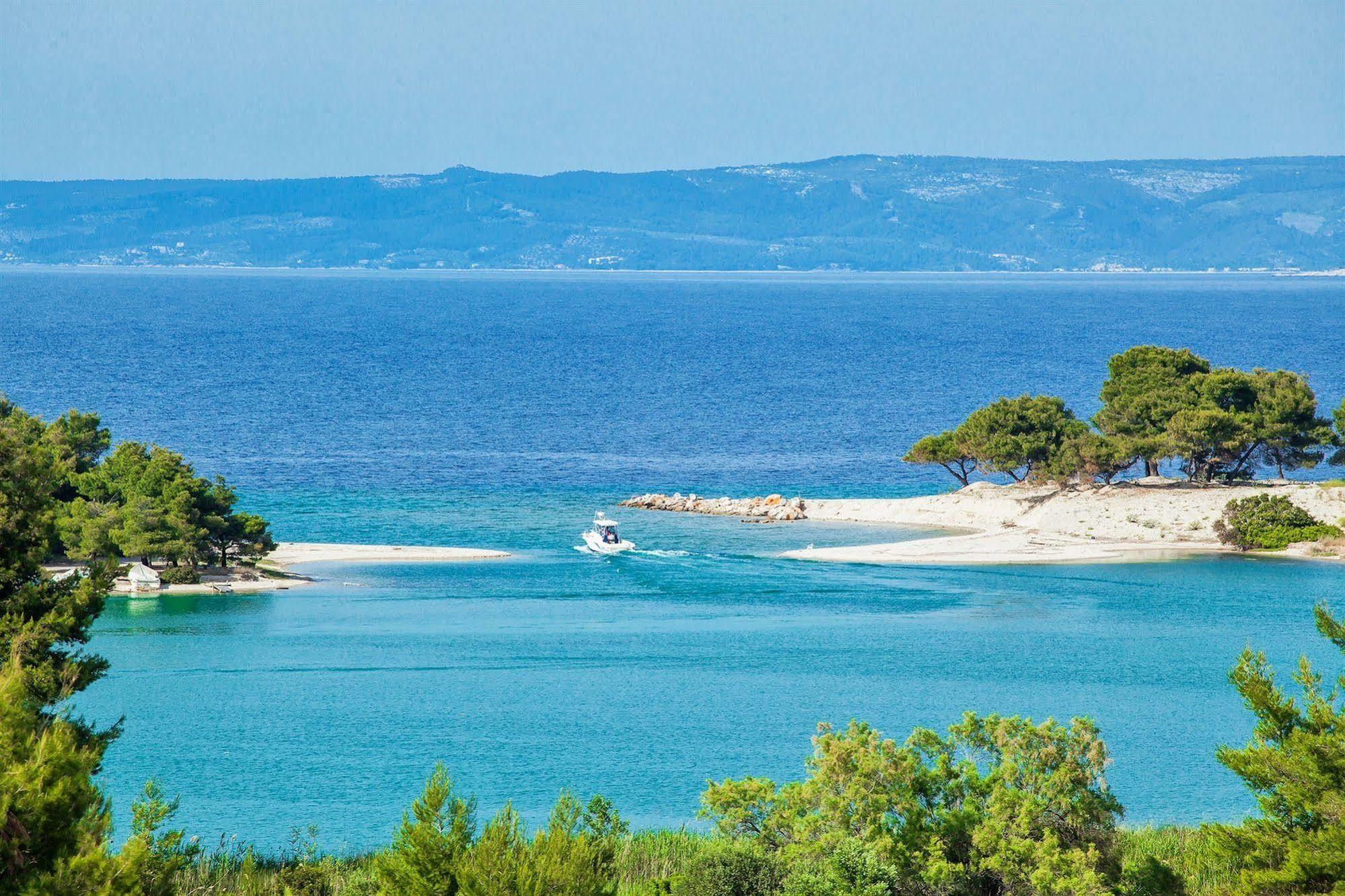 Xenios Port Marina Hotel Pefkochori