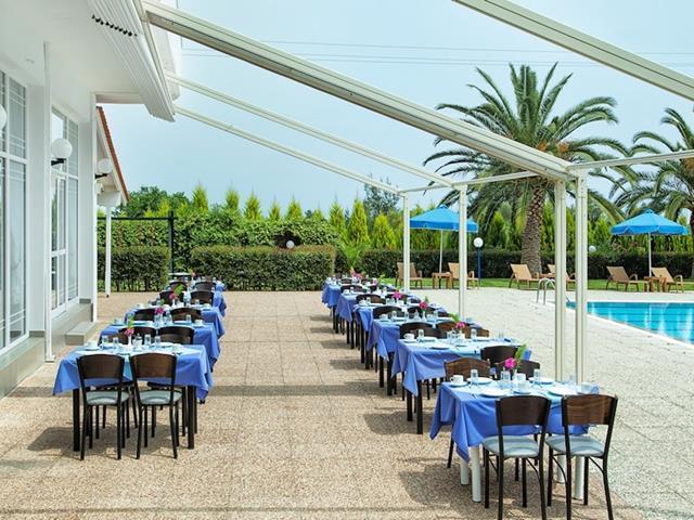 Xenios Port Marina Hotel